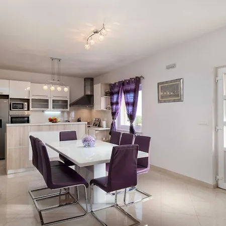 别墅 Dragi - Four Bedroom With Swimming Pool, Terrace And Sea View *