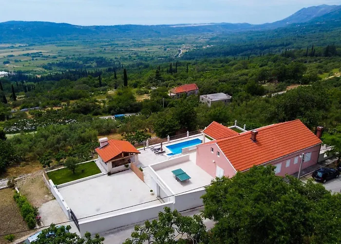 Dragi - Four Bedroom With Swimming Pool, Terrace And Sea View